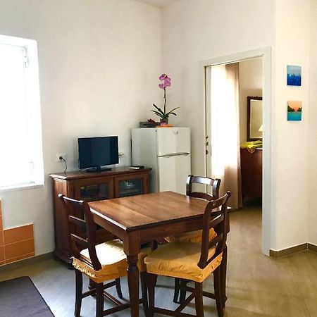 Casette Sul Porto Ischia Eksteriør billede