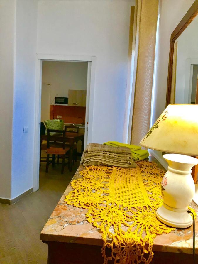 Casette Sul Porto Ischia Eksteriør billede